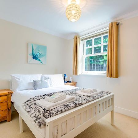Pass The Keys Quiet 2-Bed Apartment On The Ground Floor Canterbury Kültér fotó