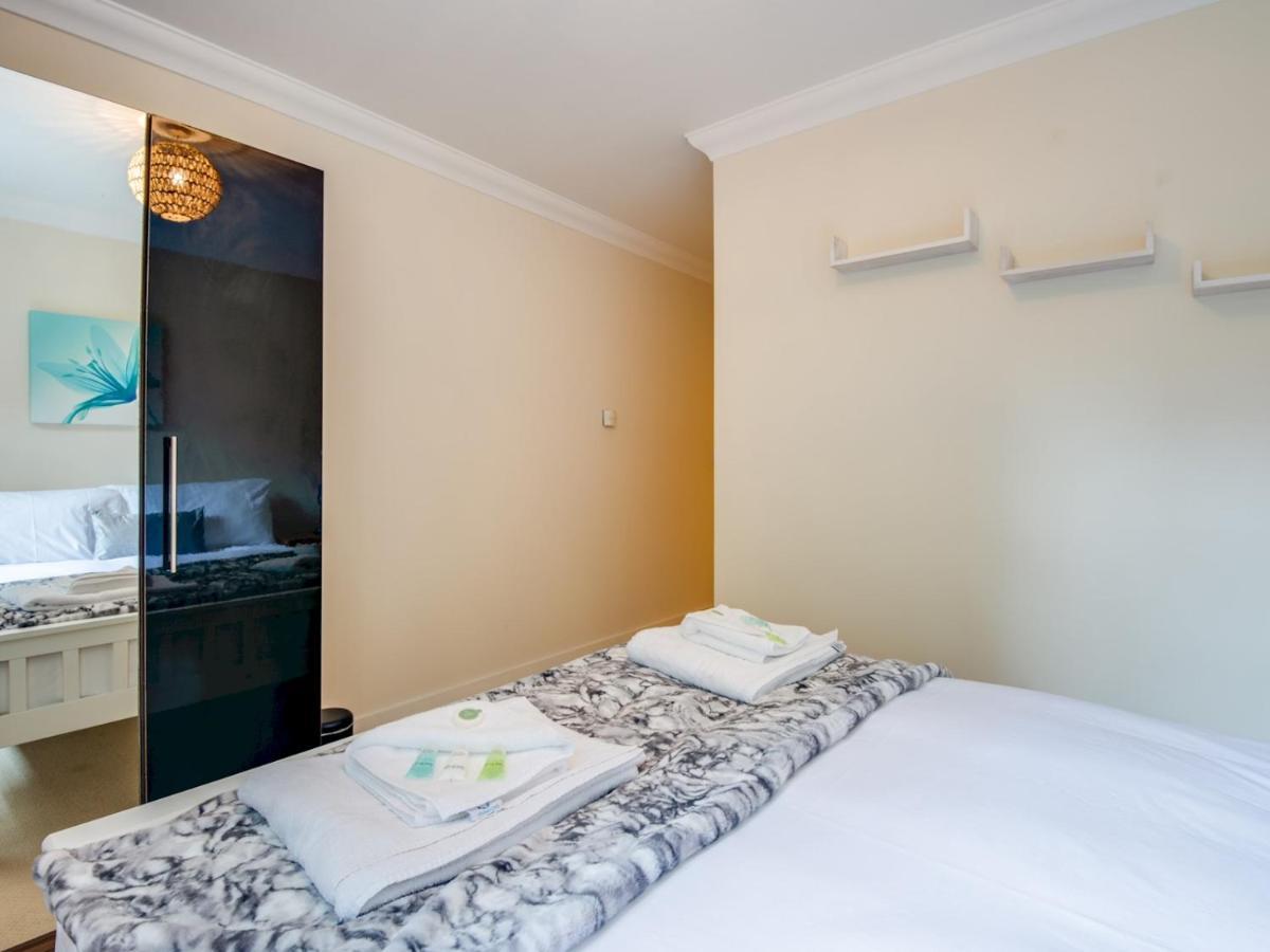 Pass The Keys Quiet 2-Bed Apartment On The Ground Floor Canterbury Kültér fotó
