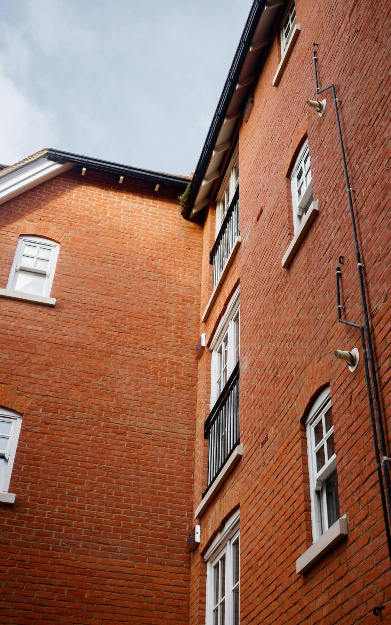 Pass The Keys Quiet 2-Bed Apartment On The Ground Floor Canterbury Kültér fotó